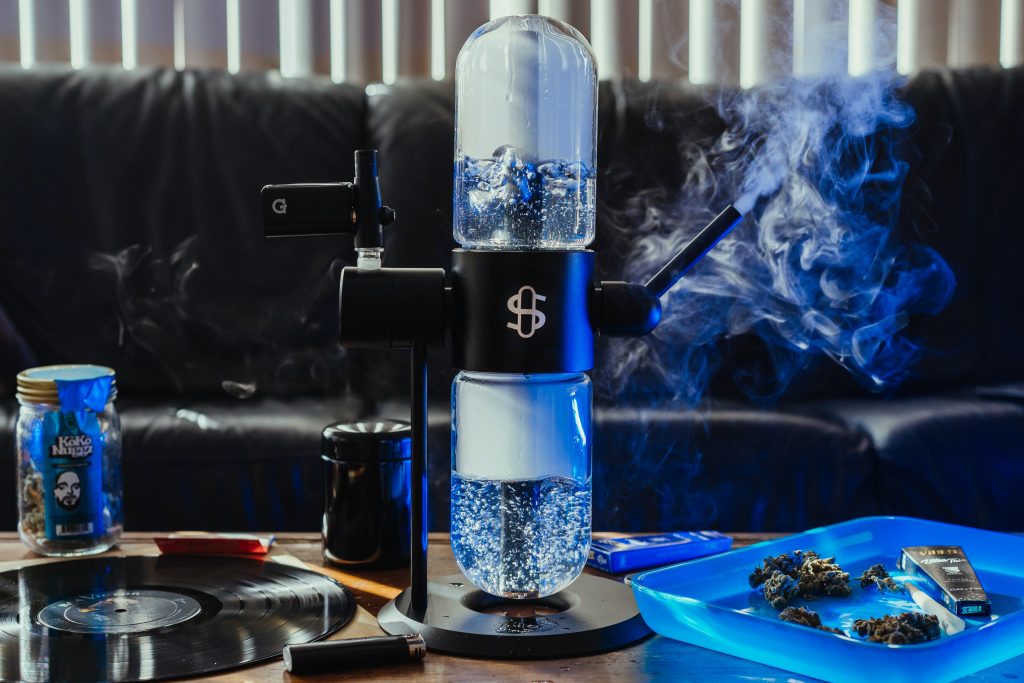 WHERE TO FIND THE BEST BONGS FOR SALE